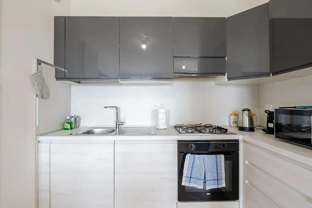 Relax Oasis Bergamo Bgy Apartment 0*,